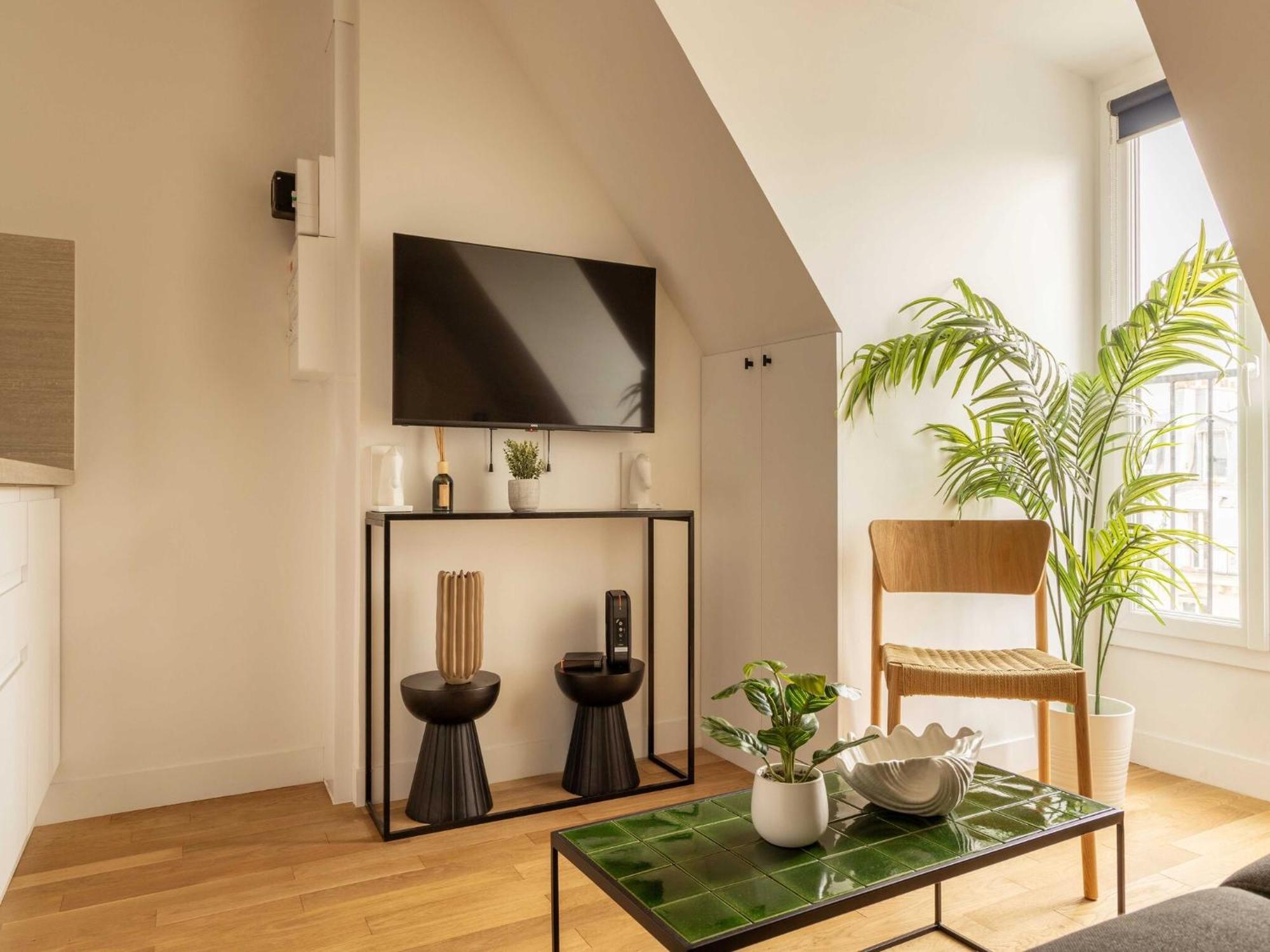 Charming A C - 2p- Montorgueil Casa vacanze